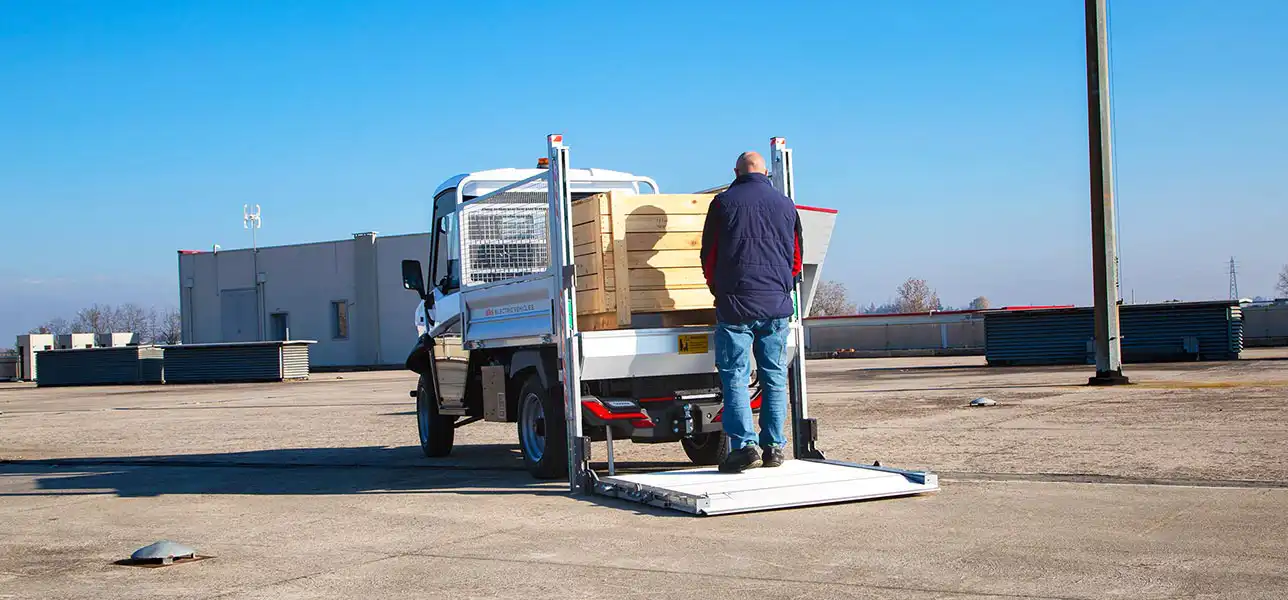 Tail lift Truck - Alke' Electric Utility Vehicles