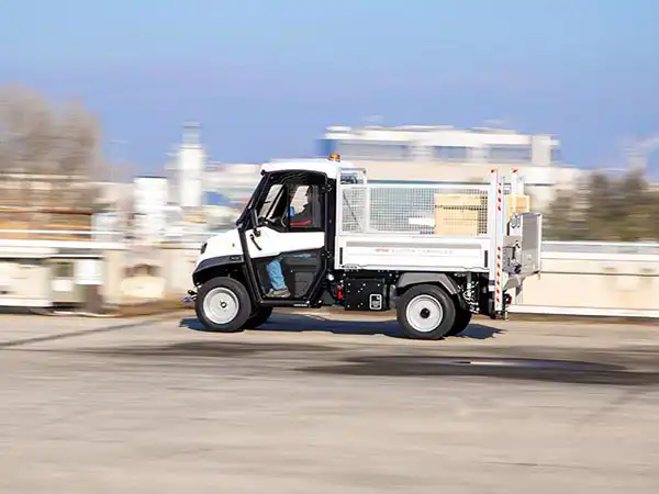 Alke' Tail lift truck - Lifting device panel for handling the load