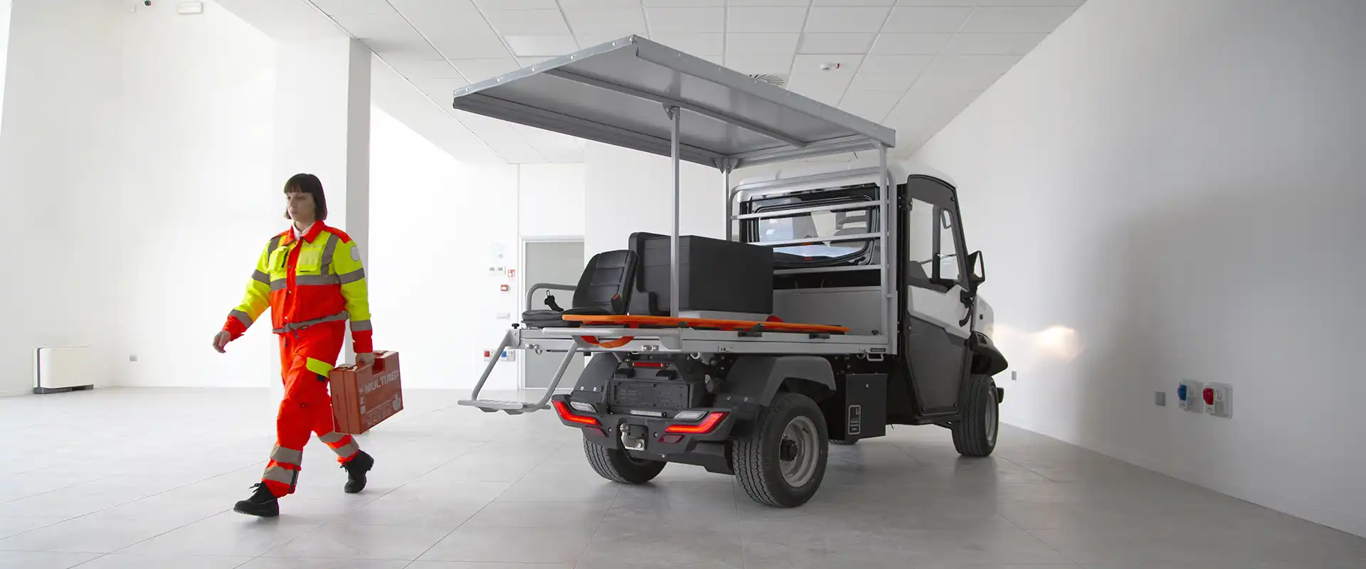 ALKE' Electric Ambulance - First aid vehicles equipped with stretcher