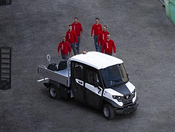 Crew cab vehicle on ramp