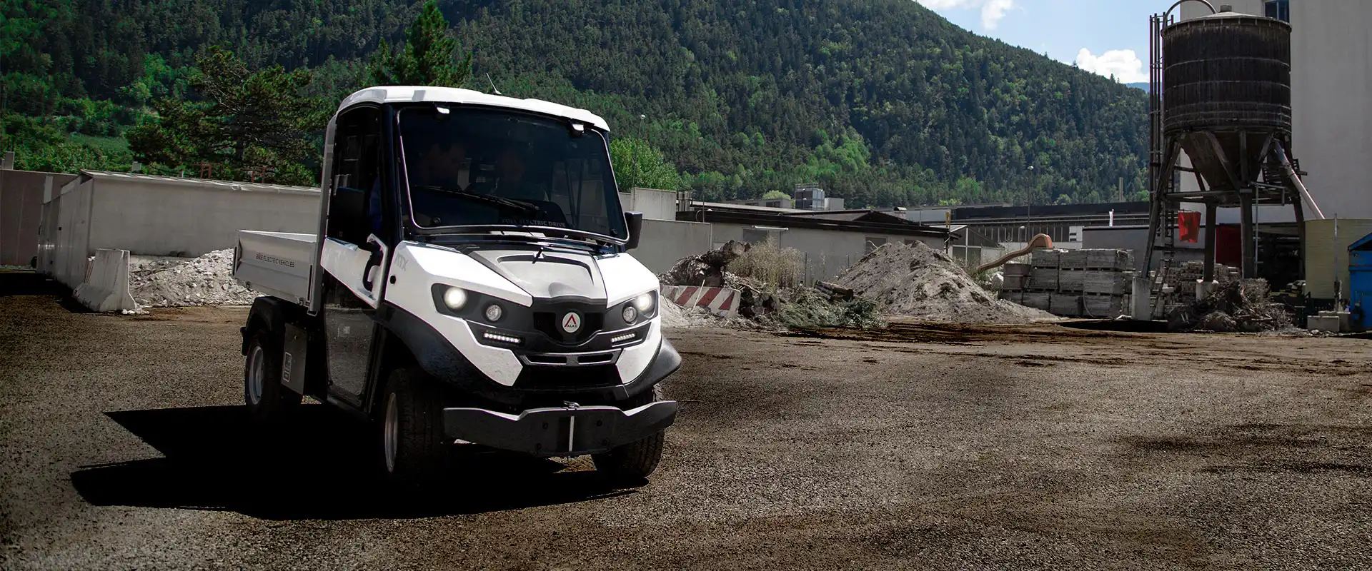 Small tipper truck for construction Alke'